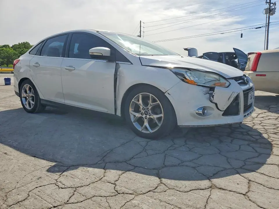2012 FORD FOCUS SEL  