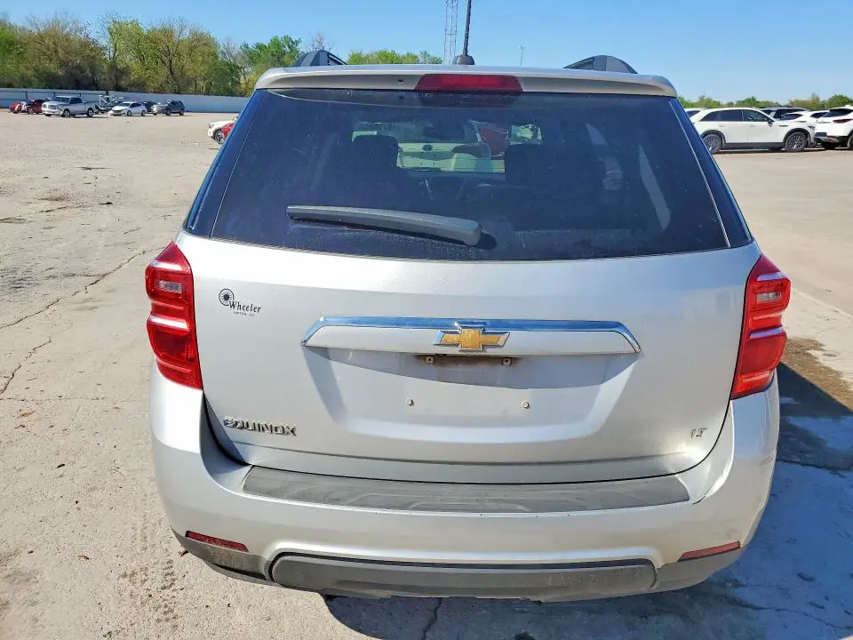 2017 CHEVROLET EQUINOX LT  