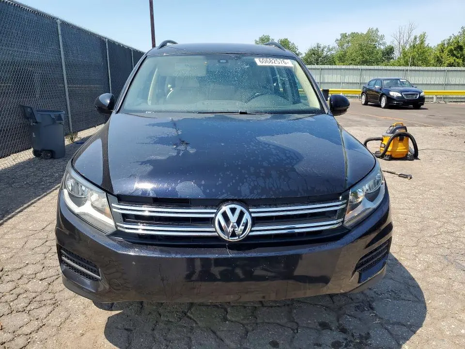 2017 VOLKSWAGEN TIGUAN S  