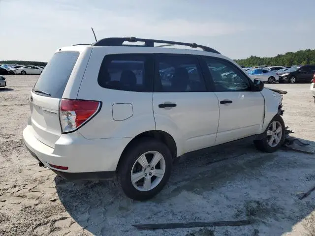 2010 SUBARU FORESTER XS  