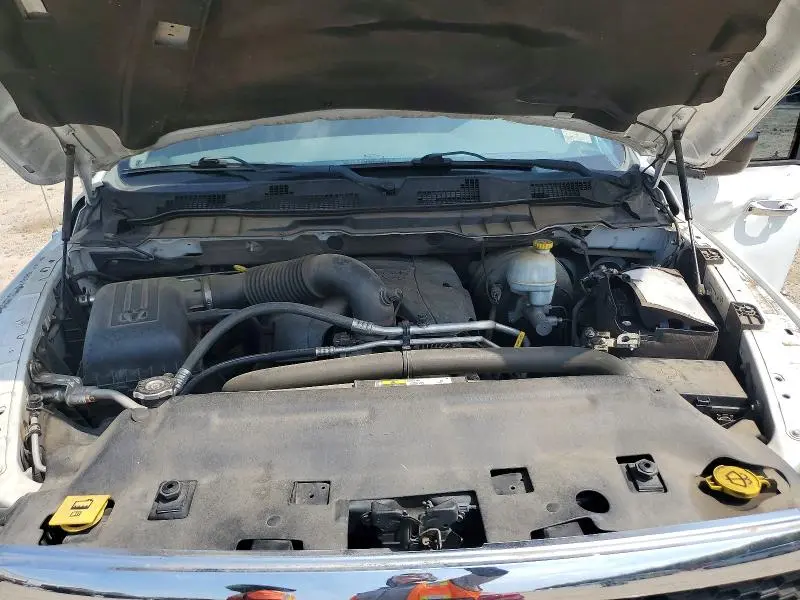 2013 RAM 1500 SLT  