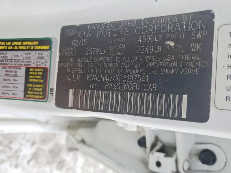 2015 KIA CADENZA PREMIUM  