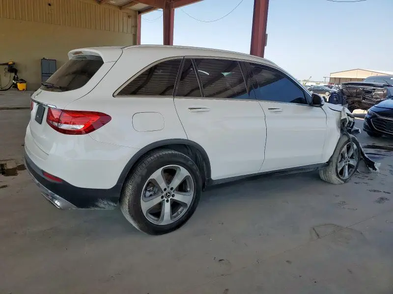 2019 MERCEDES-BENZ GLC 300  