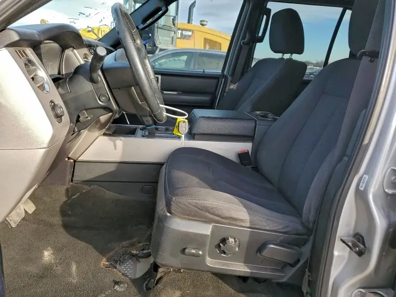 2017 FORD EXPEDITION XLT  