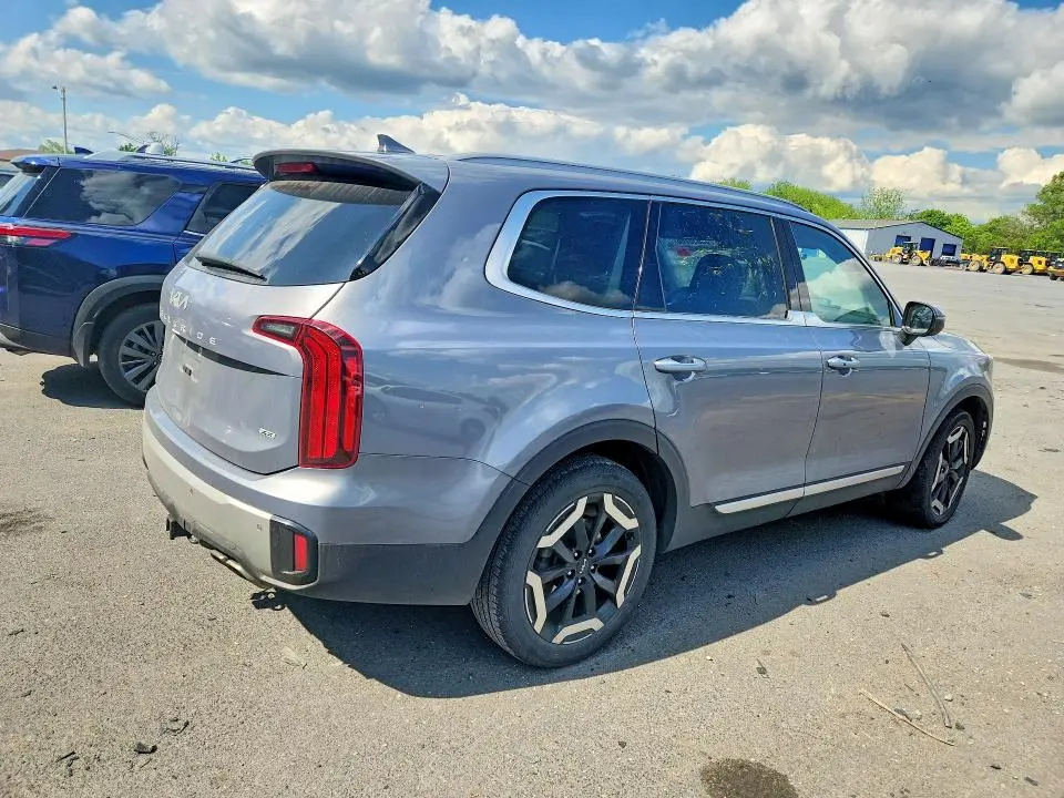 2024 KIA TELLURIDE S  