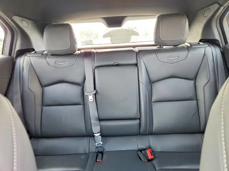 2021 CADILLAC XT4 LUXURY  