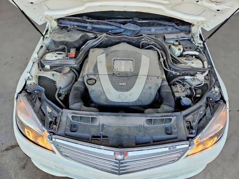 2011 MERCEDES-BENZ C 300  