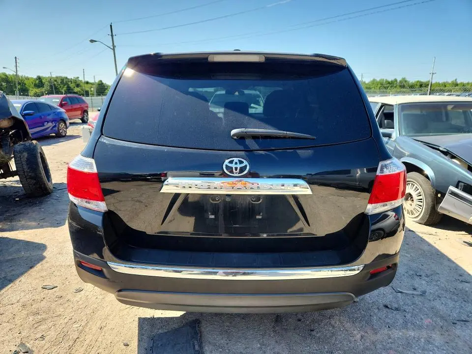 2012 TOYOTA HIGHLANDER BASE  