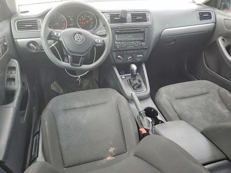 2015 VOLKSWAGEN JETTA SE  