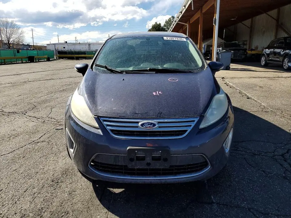 2013 FORD FIESTA TITANIUM  