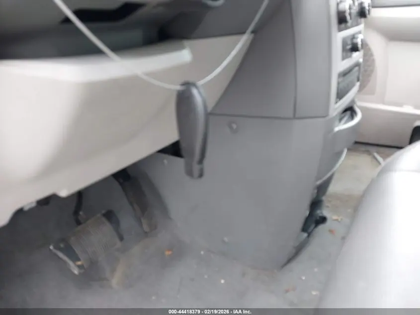 2010 CHRYSLER TOWN & COUNTRY TOURING