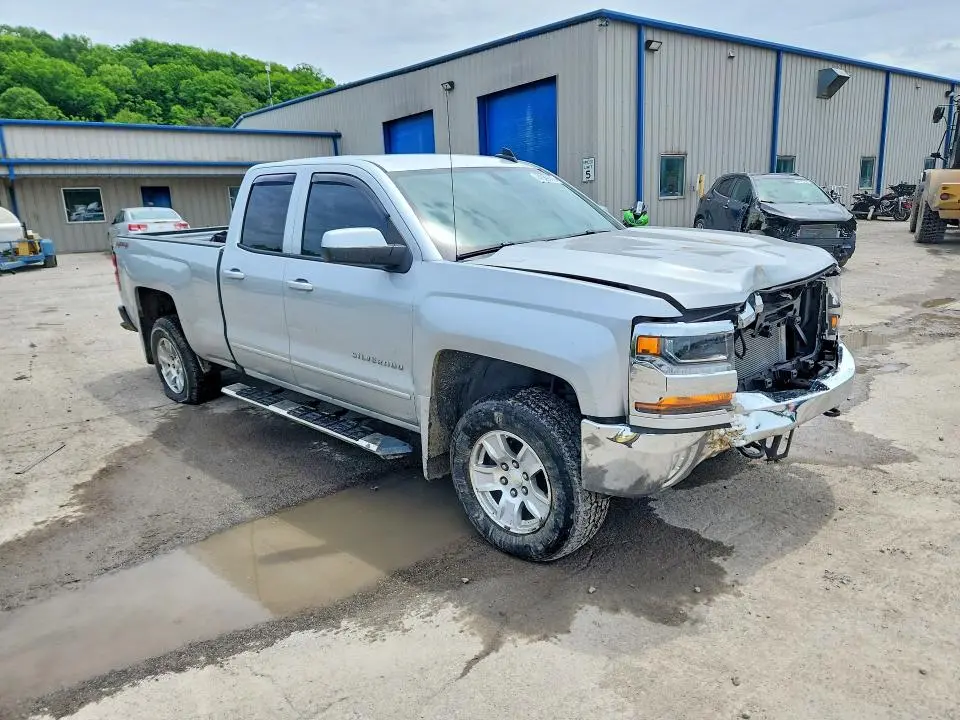 2016 CHEVROLET SILVERADO K1500 LT  