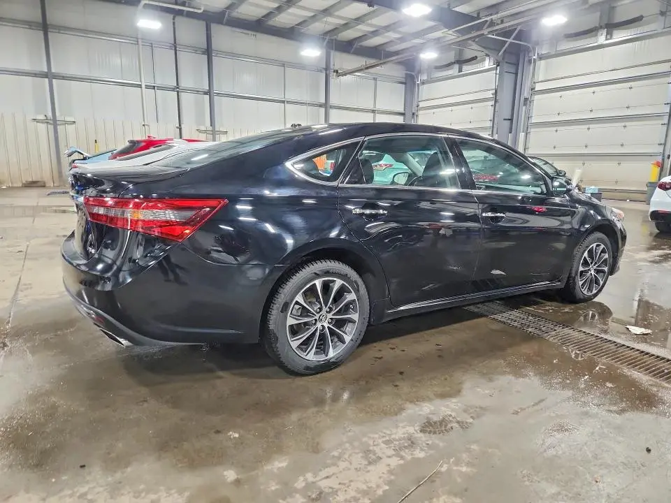 2016 TOYOTA AVALON XLE  