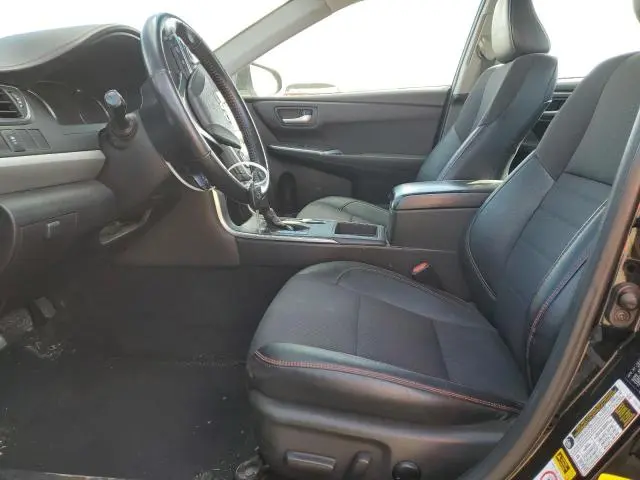 2016 TOYOTA CAMRY LE  