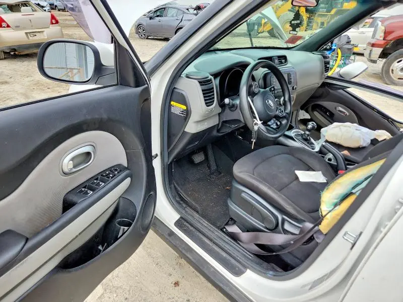 2018 KIA SOUL BASE  