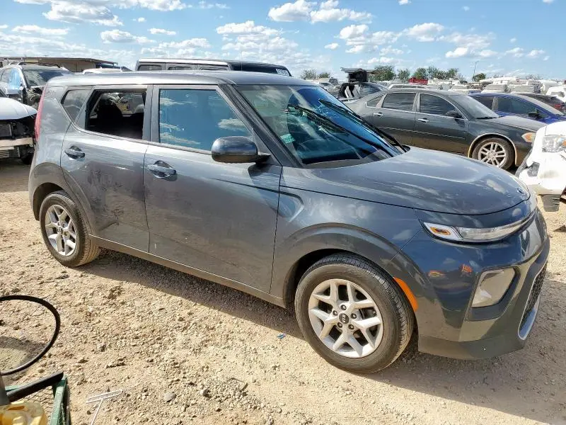 2021 KIA SOUL LX  