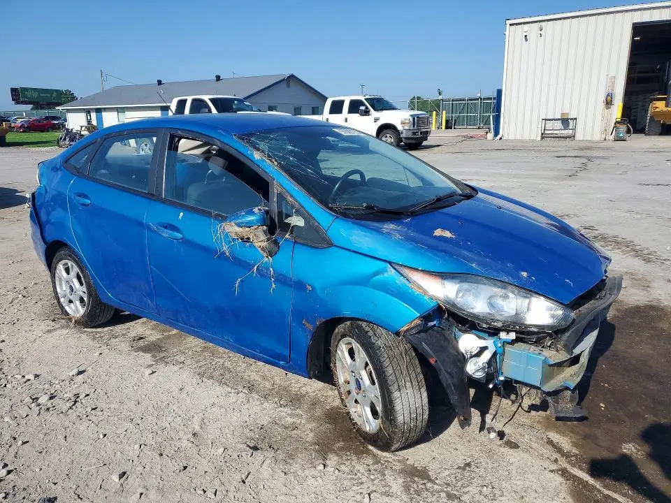 2016 FORD FIESTA SE  