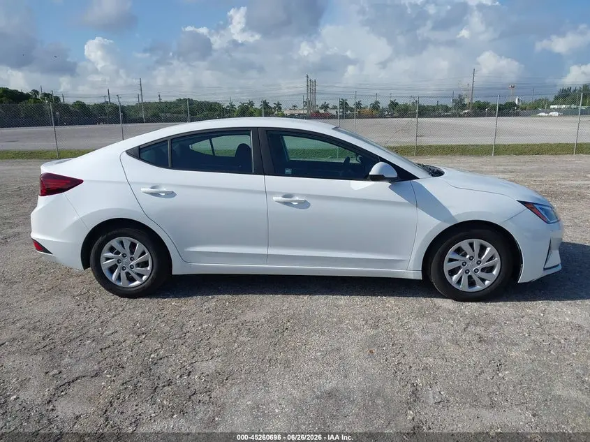 2020 HYUNDAI ELANTRA SE