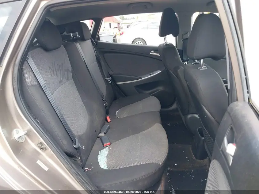 2014 HYUNDAI ACCENT GS