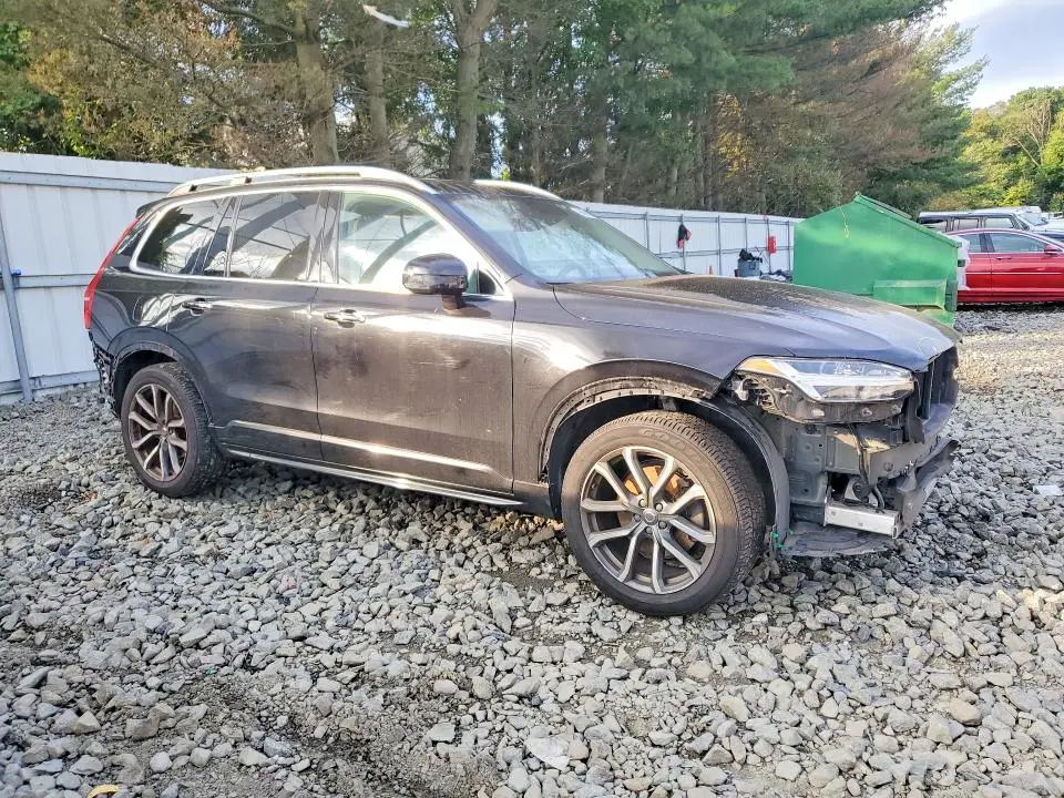 2019 VOLVO XC90 T5 MOMENTUM  