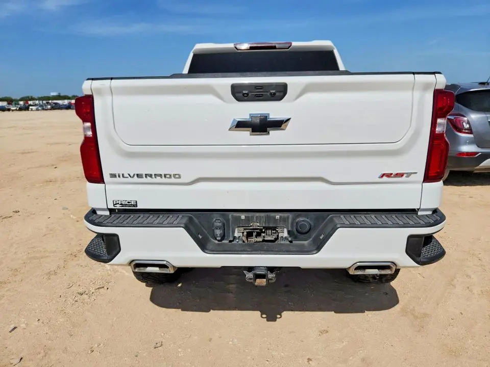 2022 CHEVROLET SILVERADO K1500 RST  
