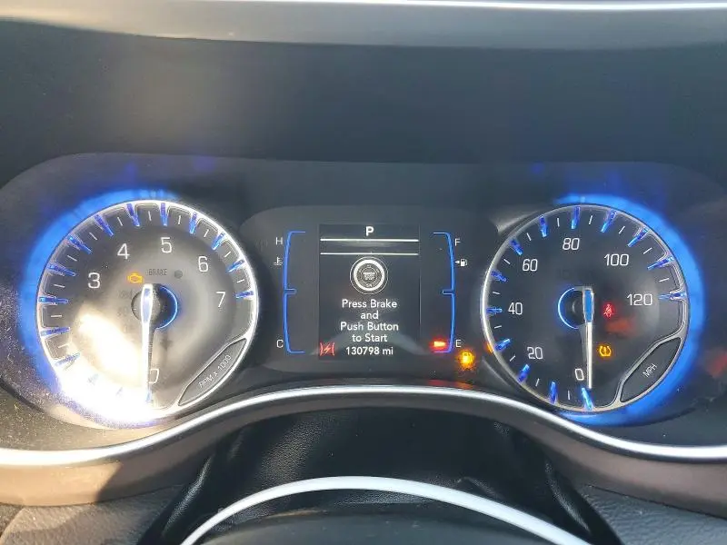 2020 CHRYSLER VOYAGER LXI  