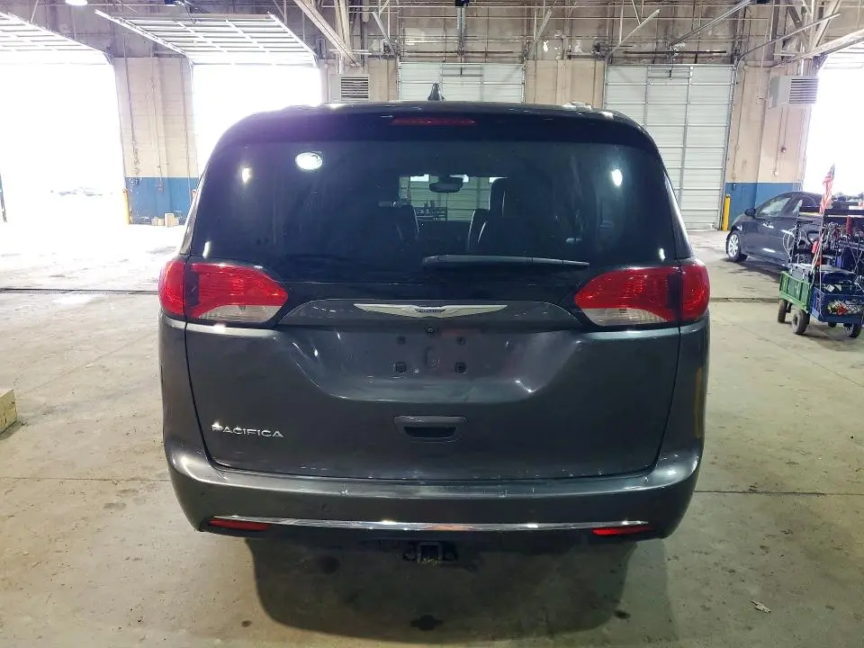 2017 CHRYSLER PACIFICA TOURING L PLUS  