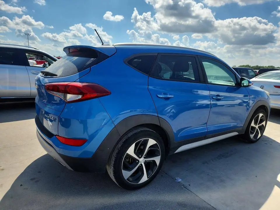 2017 HYUNDAI TUCSON SPORT  