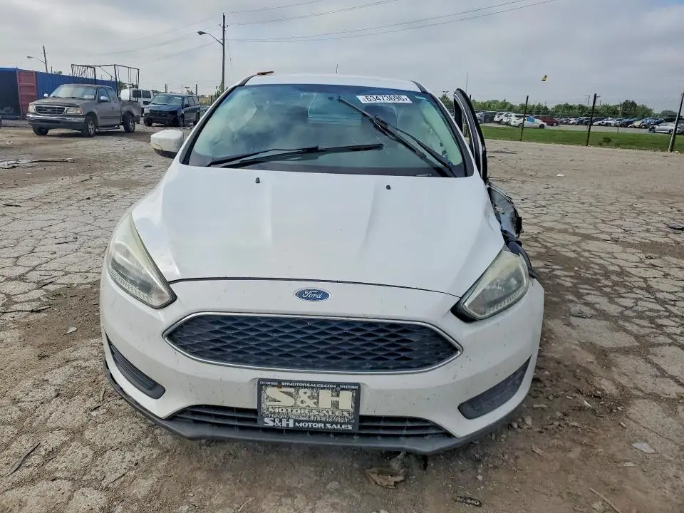 2016 FORD FOCUS SE  