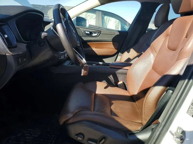 2020 VOLVO XC60 T5 INSCRIPTION  