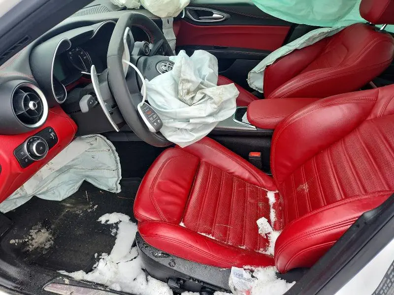 2020 ALFA ROMEO GIULIA TI  