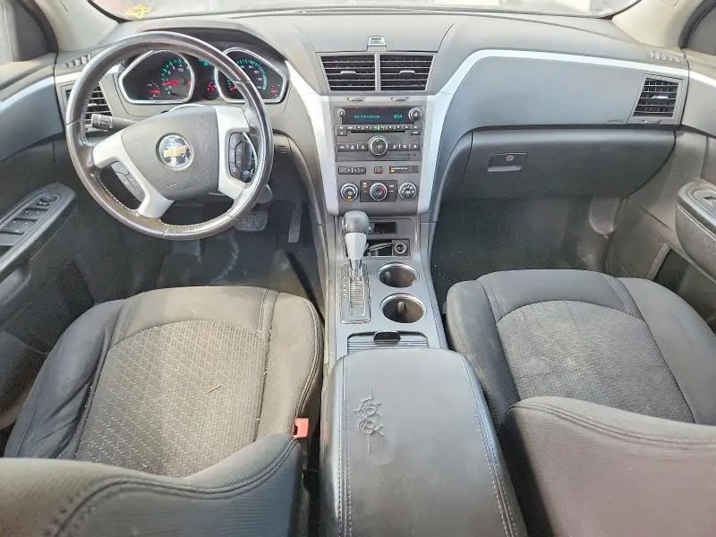 2011 CHEVROLET TRAVERSE LT  