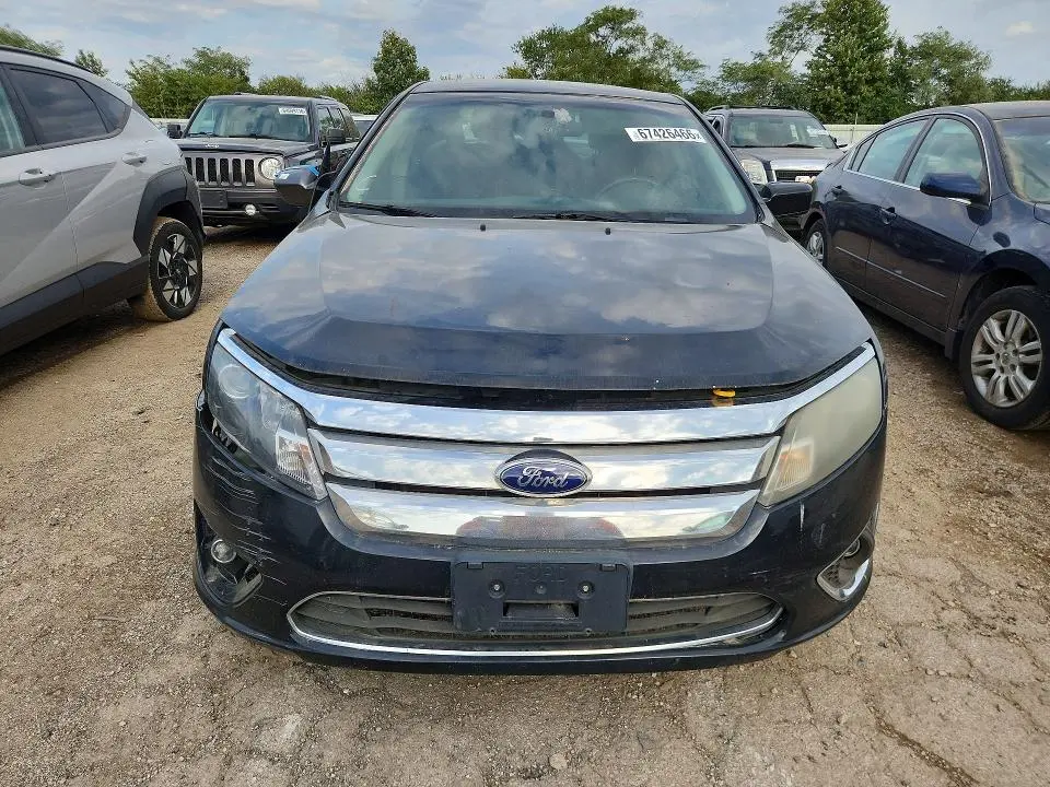 2011 FORD FUSION SE  