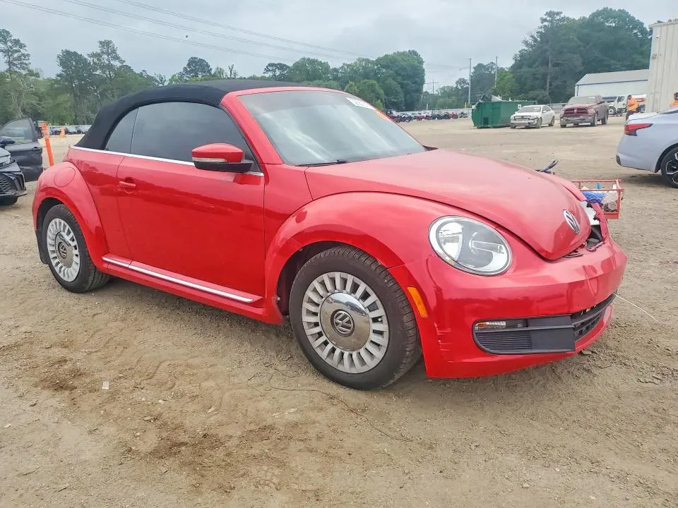 2013 VOLKSWAGEN BEETLE   