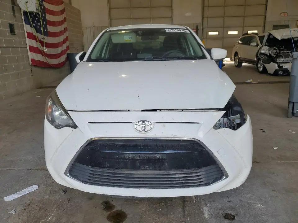 2017 TOYOTA YARIS IA BASE  