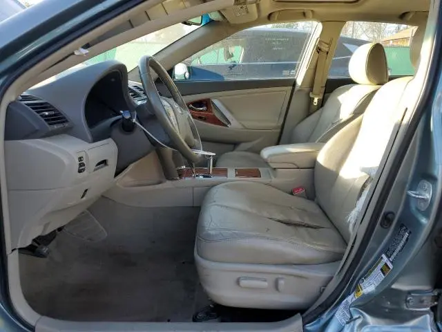 2010 TOYOTA CAMRY SE  