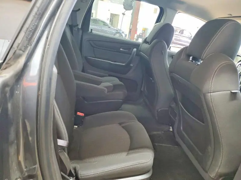 2013 CHEVROLET TRAVERSE LT  