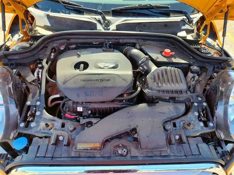 2014 MINI COOPER   