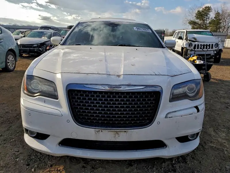 2012 CHRYSLER 300 SRT-8  