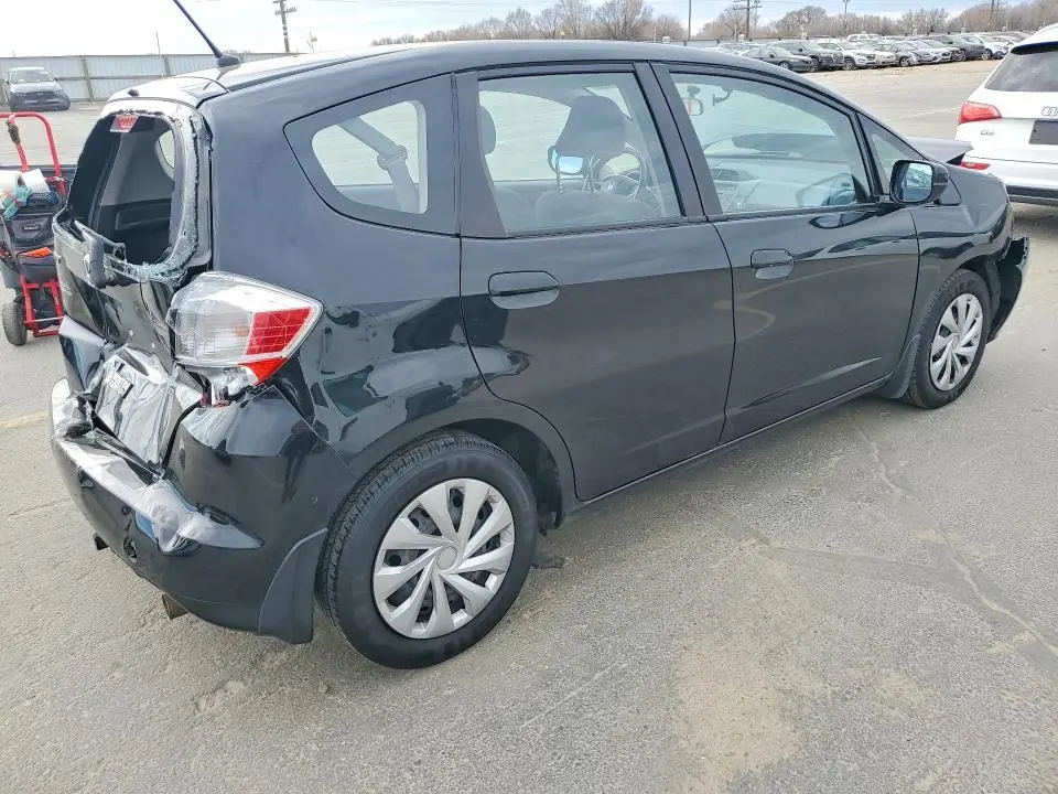 2012 HONDA FIT   