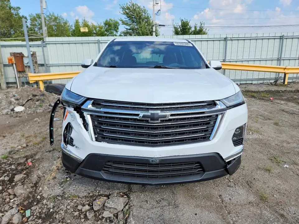 2022 CHEVROLET TRAVERSE LT  