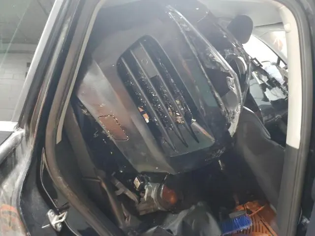 2012 VOLKSWAGEN TOUAREG V6  