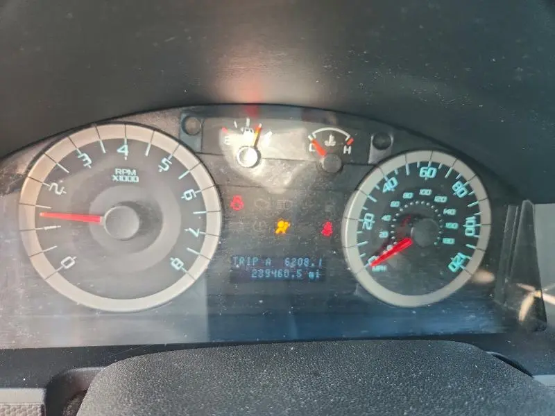 2011 FORD ESCAPE LIMITED  