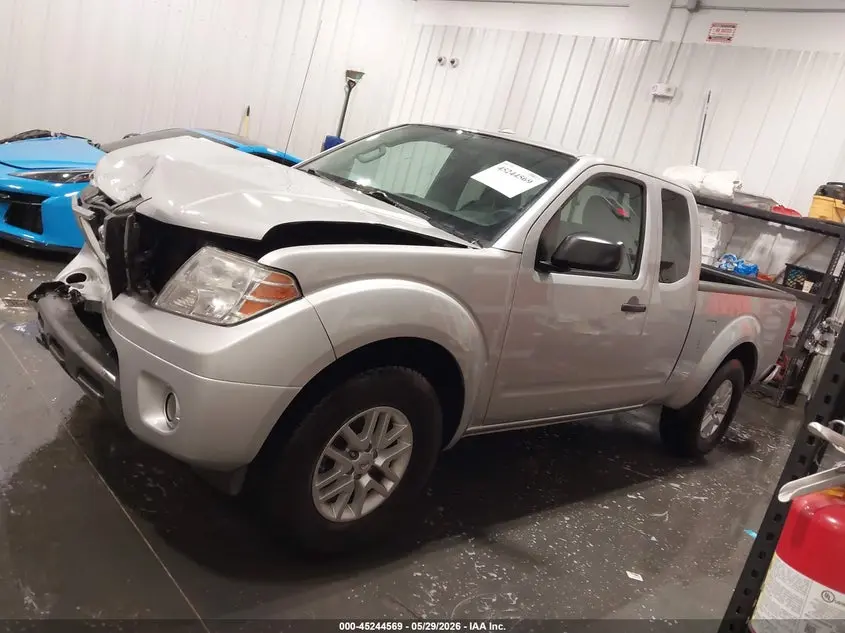 2014 NISSAN FRONTIER SV