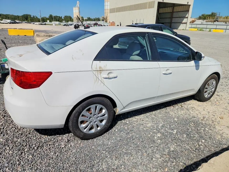 2010 KIA FORTE EX  