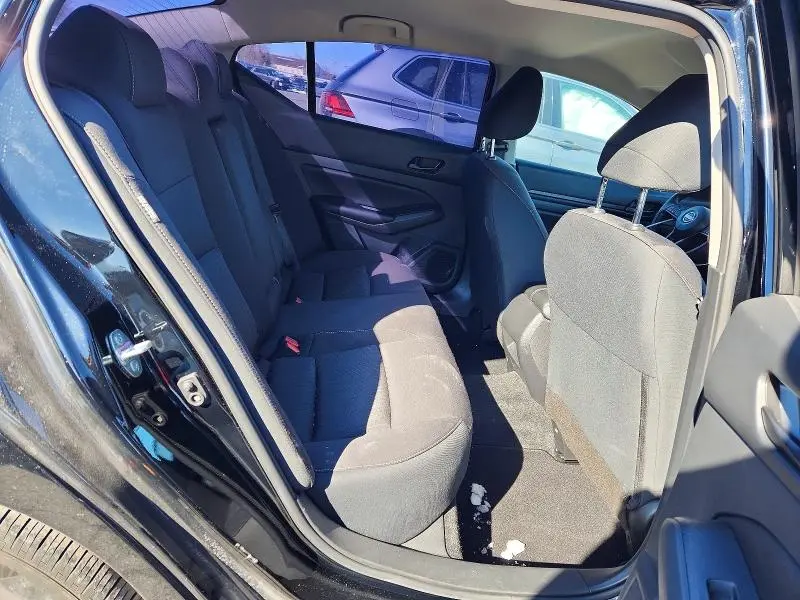 2024 NISSAN ALTIMA S  