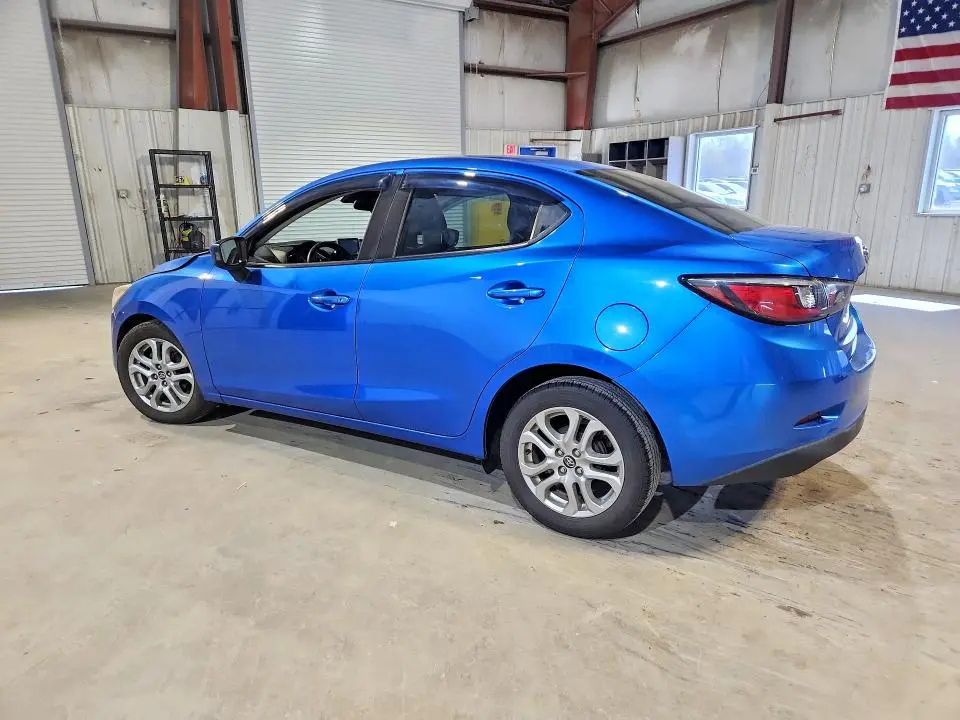 2017 TOYOTA YARIS IA BASE  
