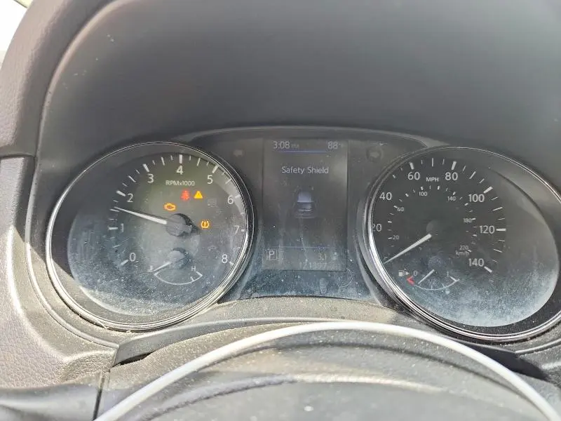 2018 NISSAN ROGUE SL  