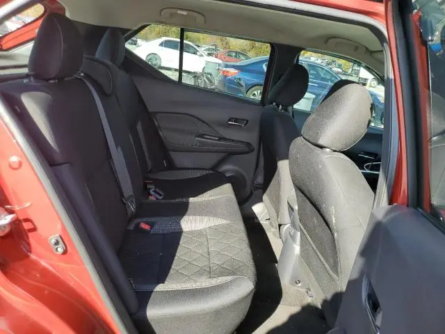 2020 NISSAN KICKS SV  