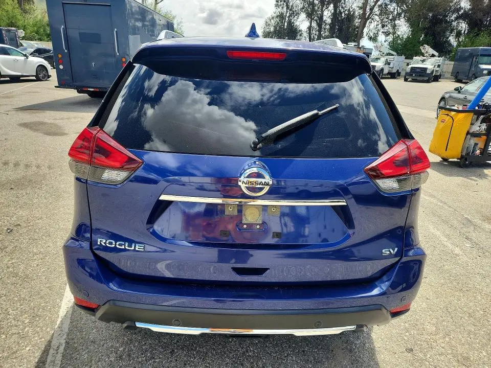 2019 NISSAN ROGUE SV  